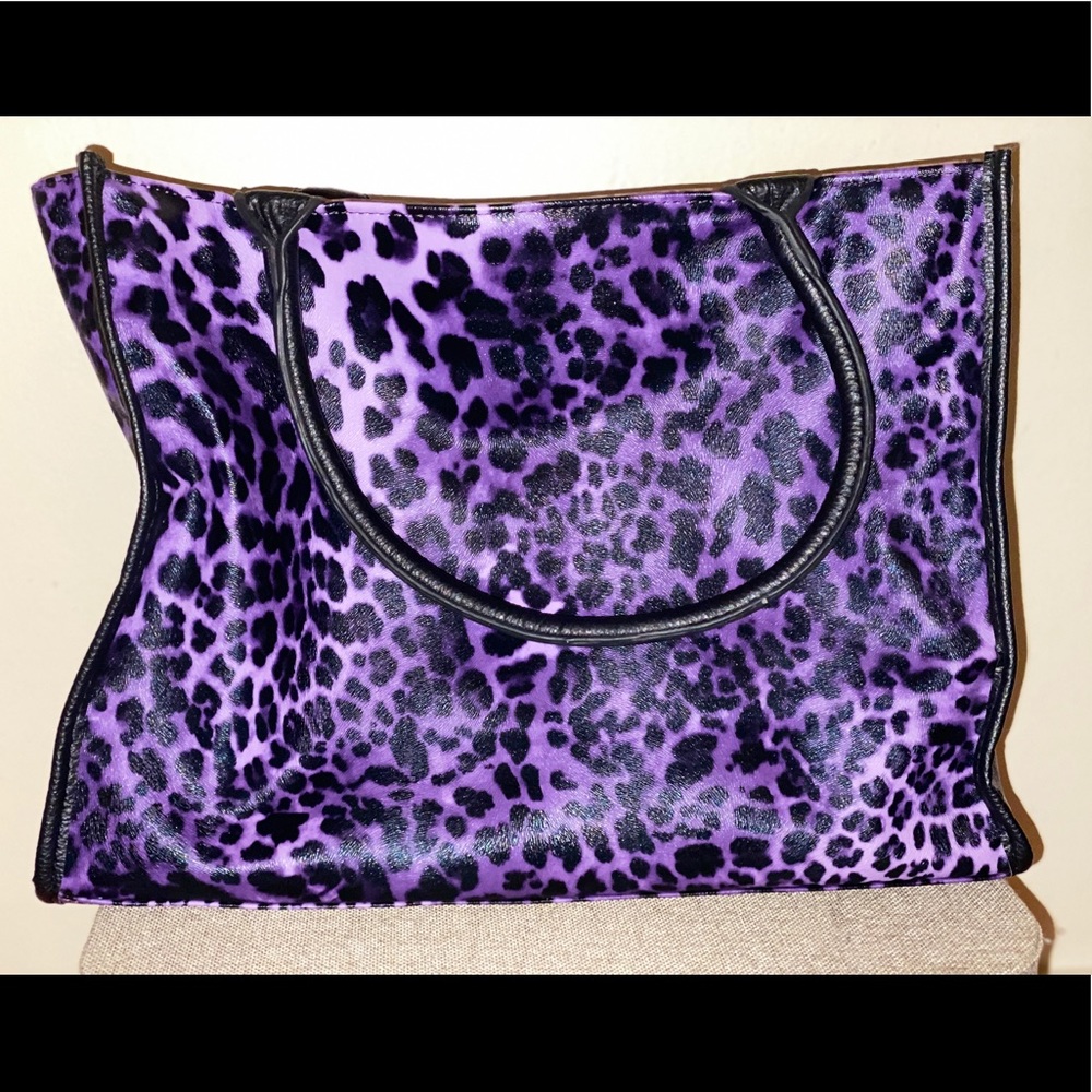 Neiman Marcus Large Over the Shoulder Bag